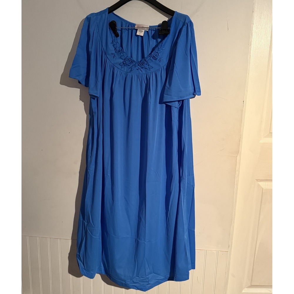 VTG Shadowline Nylon Nightgown Short Sleeve Blue Flutter Sleeve Cottagecore